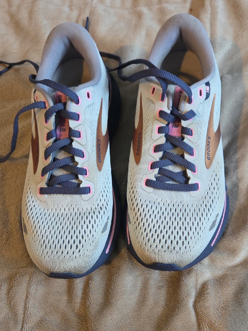 Brooks Ghost 15